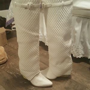 White Faux Leather Quilted Boots